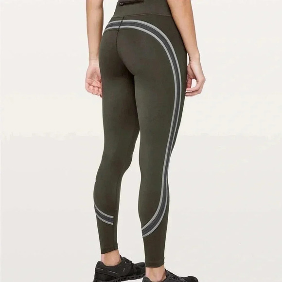 Lululemon Run Crew Tight 28" Nulux Dark Olive Green Obsidian Grey Sage Size 2 - Picture 9 of 10